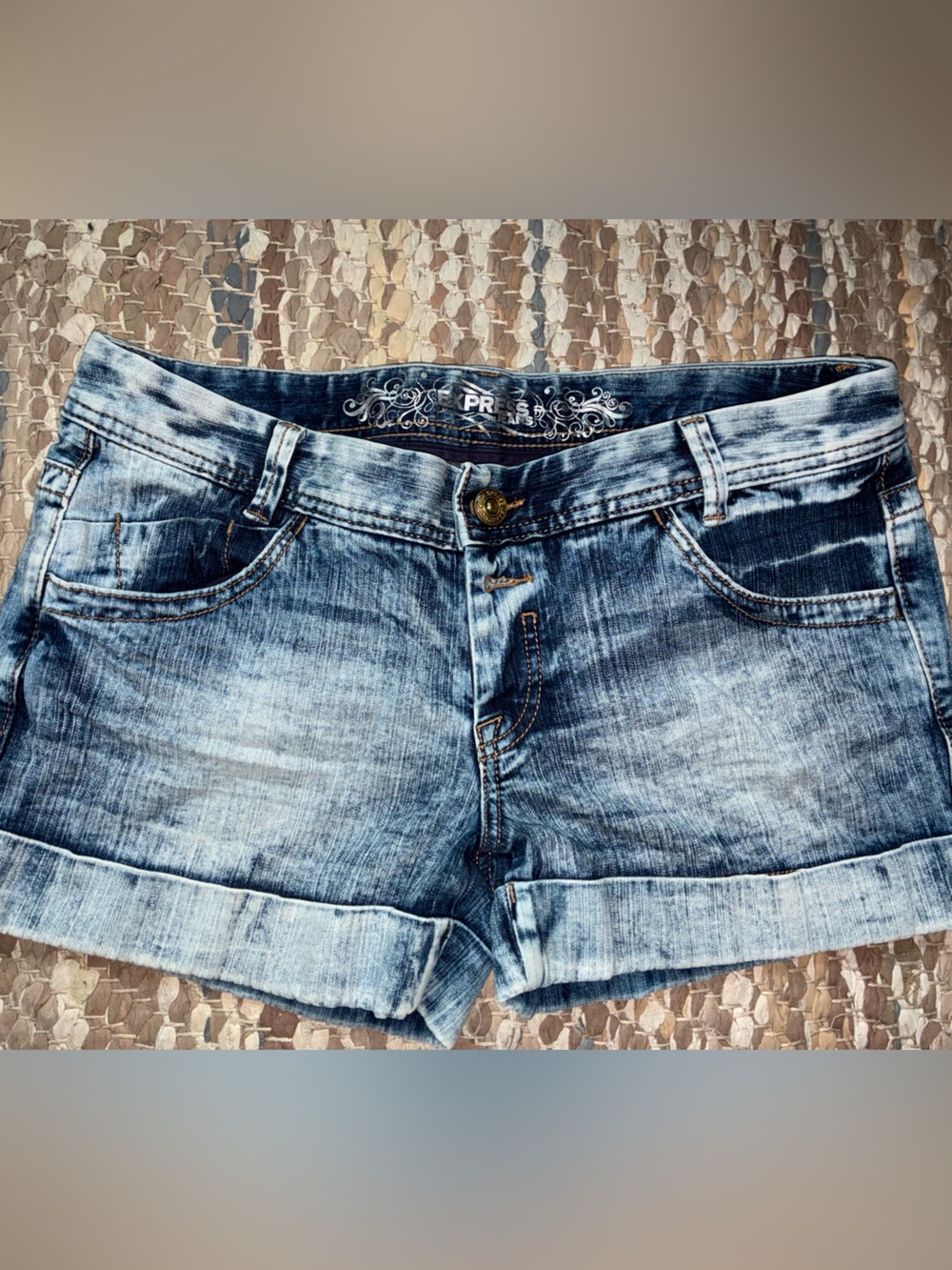 Express Light Blue Washed Denim Women's Jean Shorts
